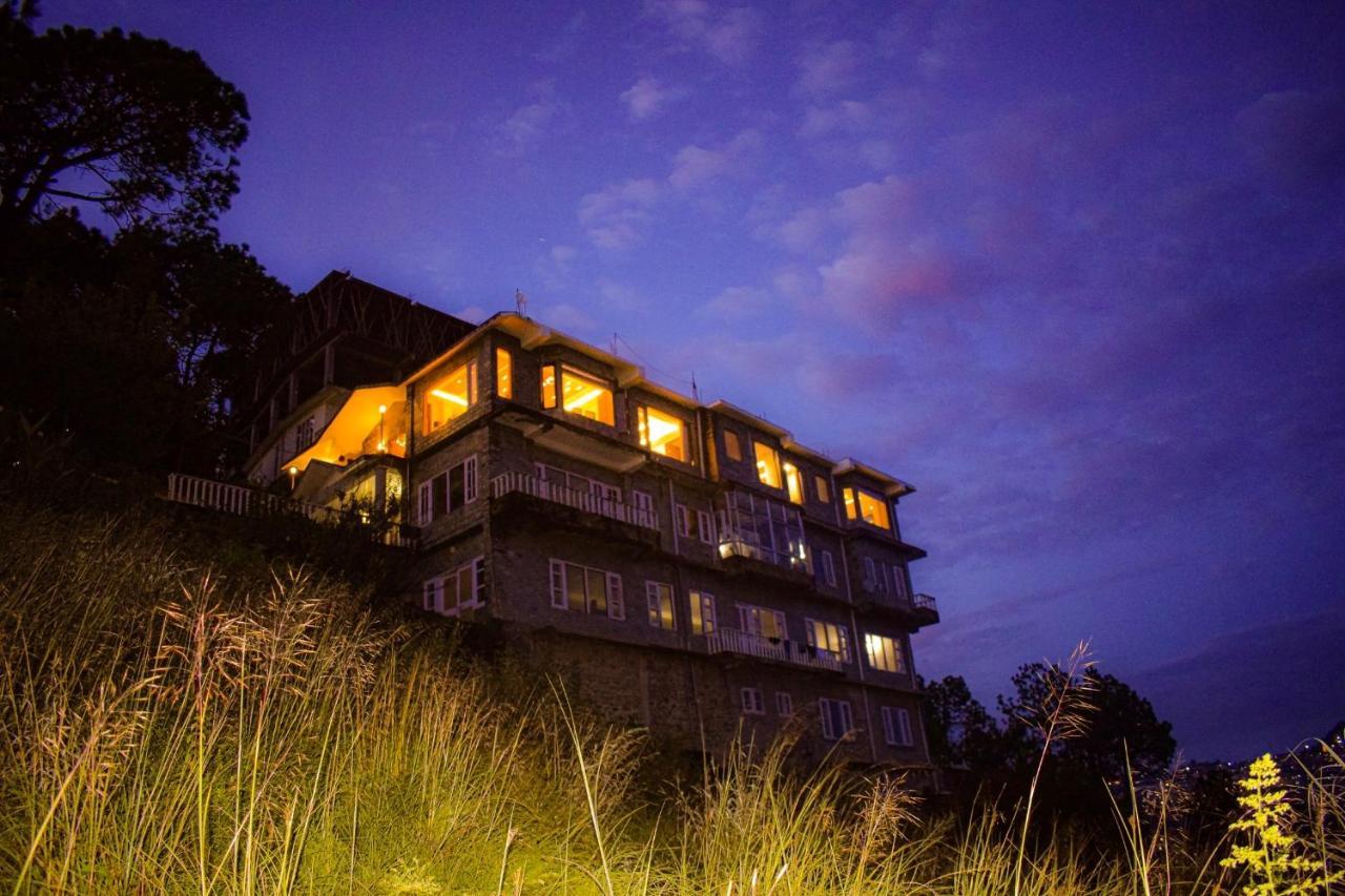 Bed and Breakfast The Westberry 50Mtrs Offroading And 50 Mtrs Nature Path Шимла Экстерьер фото